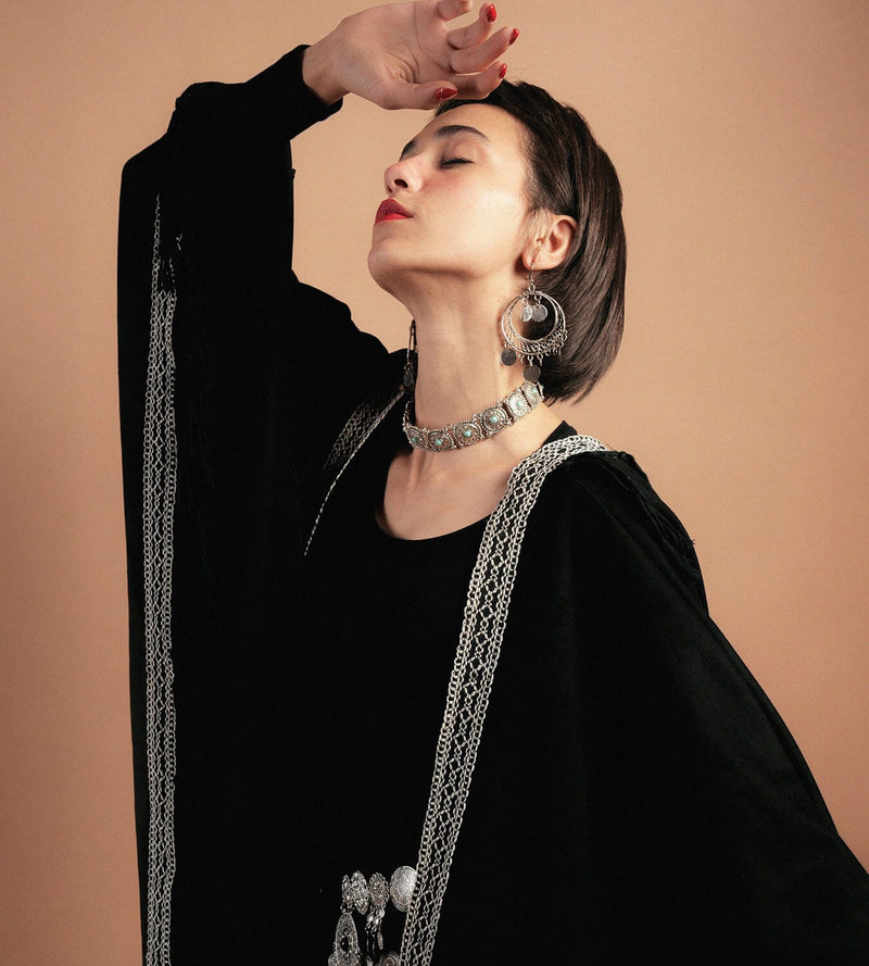 Tops & Shawls